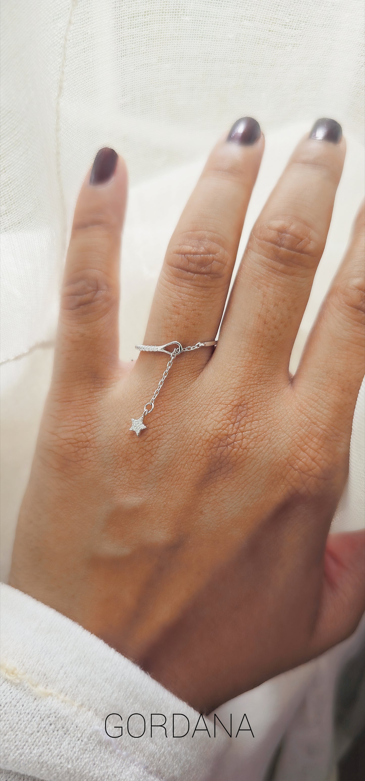 Chain Star Ring